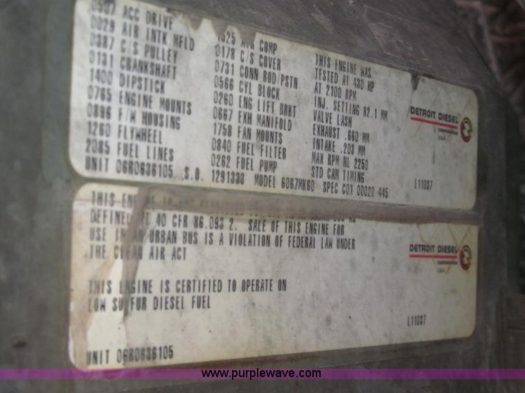 image for item F7259 2001 Freightliner Century Class ST120 semi truck