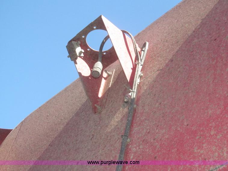 image for item F7260 2001 Freightliner Century Class ST120 semi truck