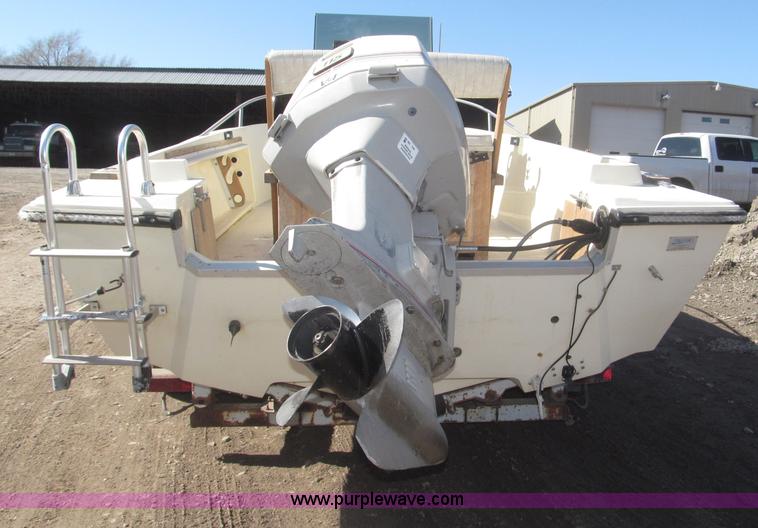 image for item F7261 1981 Hydrasports Runabout boat