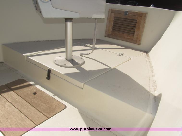image for item F7261 1981 Hydrasports Runabout boat