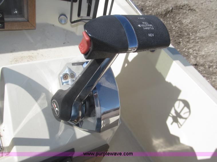 image for item F7261 1981 Hydrasports Runabout boat