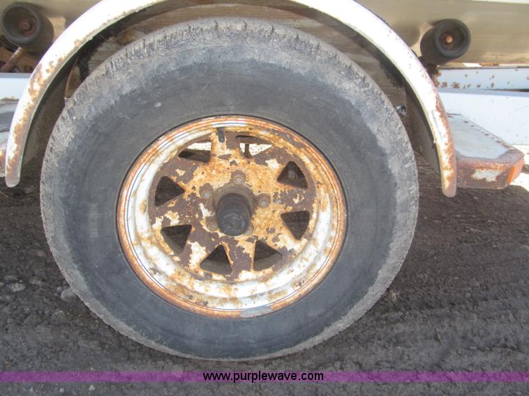 image for item F7261 1981 Hydrasports Runabout boat