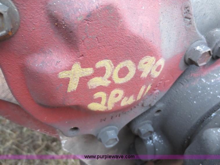 image for item F8174 1995 Mack DM688S truck cab and chassis