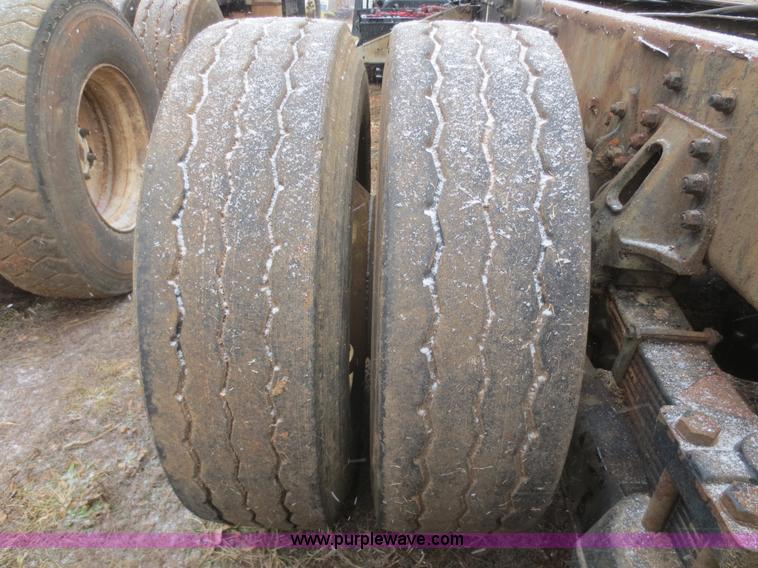 image for item F8175 2002 Sterling M8500 Acerterra semi truck