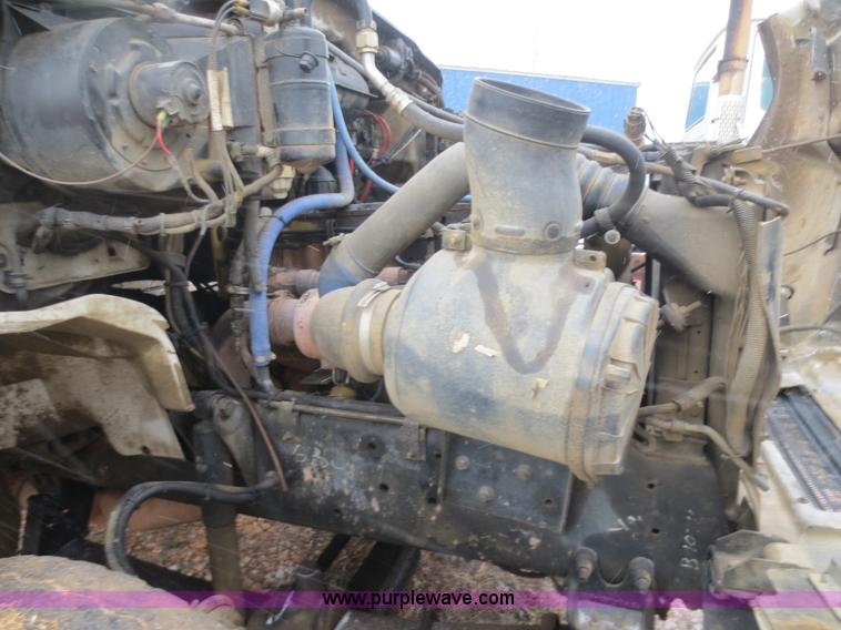 image for item F8175 2002 Sterling M8500 Acerterra semi truck