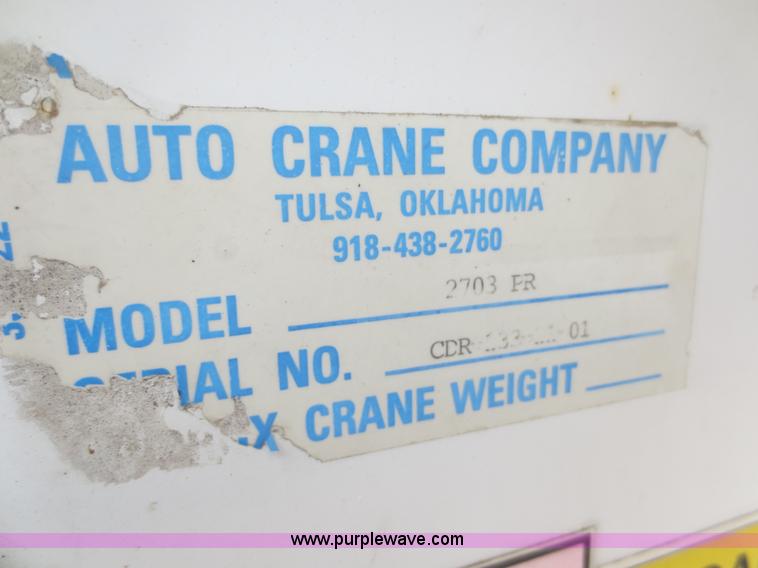 image for item F8176 1994 International 4900 box truck