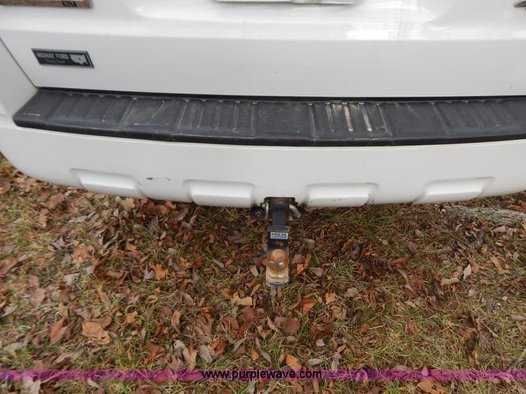 image for item H3887 2008 Ford Escape XLT SUV