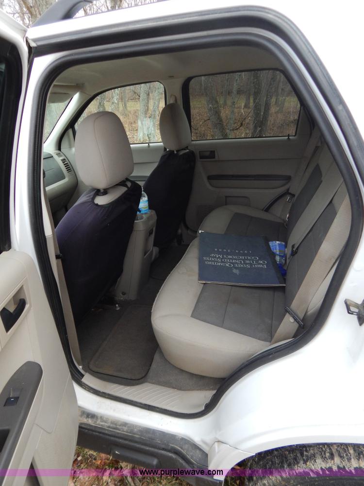 image for item H3887 2008 Ford Escape XLT SUV