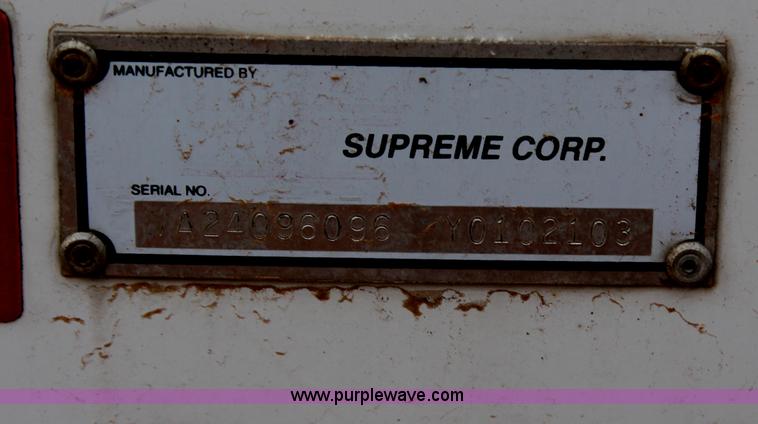 image for item H7793 Supreme cargo box