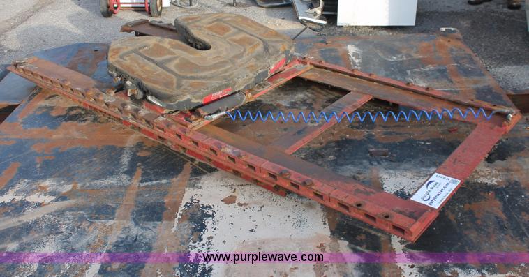 image for item H8311 Fontaine No-Slack II SLTPL6000 fifth wheel hitch