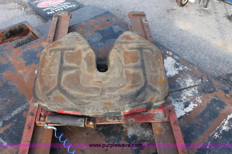 image for item H8311 Fontaine No-Slack II SLTPL6000 fifth wheel hitch