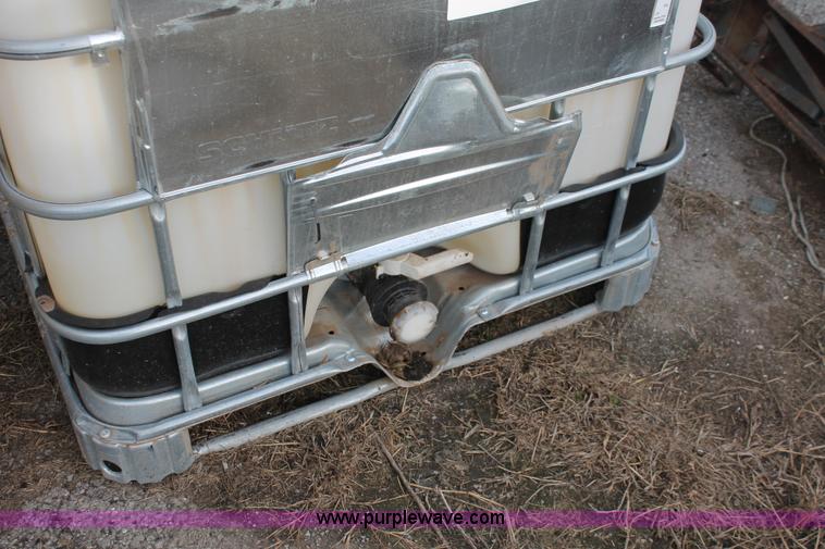 image for item H8312 (6) 250 gallon poly tanks