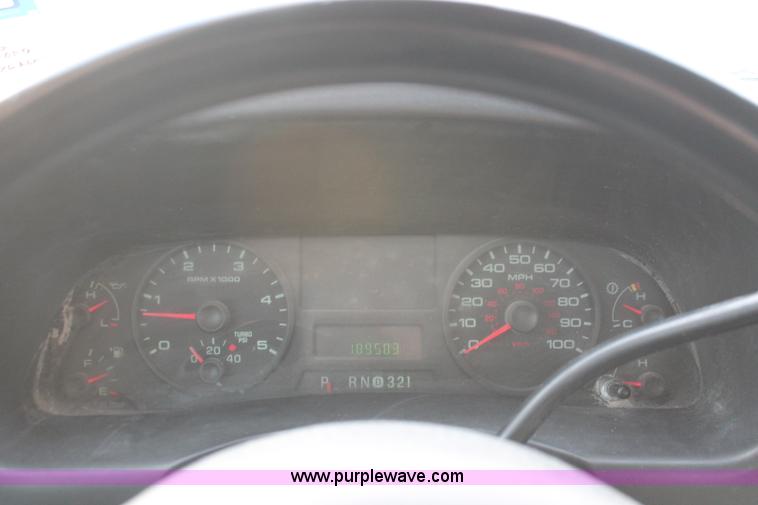 image for item H8313 2007 Ford F250 Super Duty XLT SuperCab pickup truck