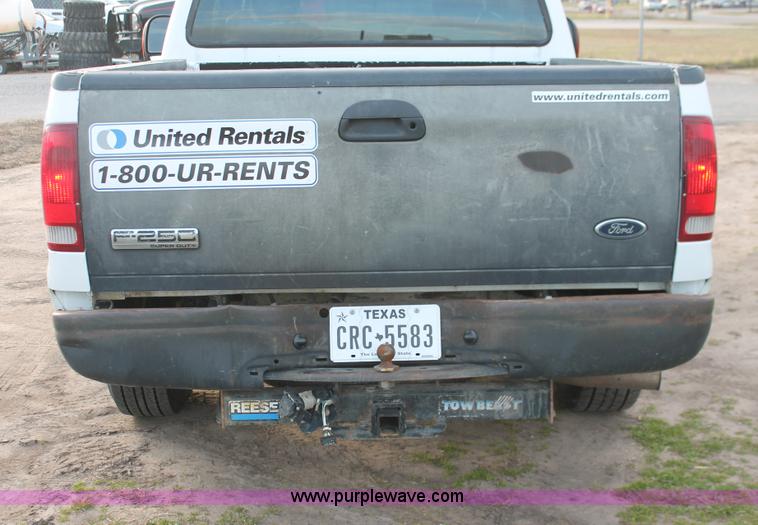 image for item H8313 2007 Ford F250 Super Duty XLT SuperCab pickup truck