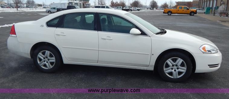 image for item I1201 2007 Chevrolet Impala LS