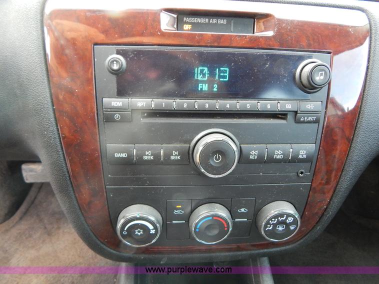 image for item I1201 2007 Chevrolet Impala LS