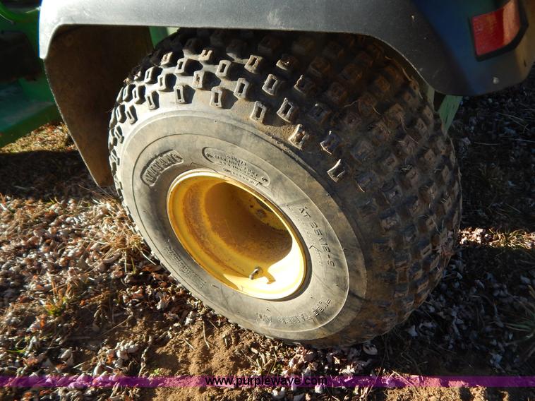 image for item I1228 2001 John Deere Gator utility vehicle