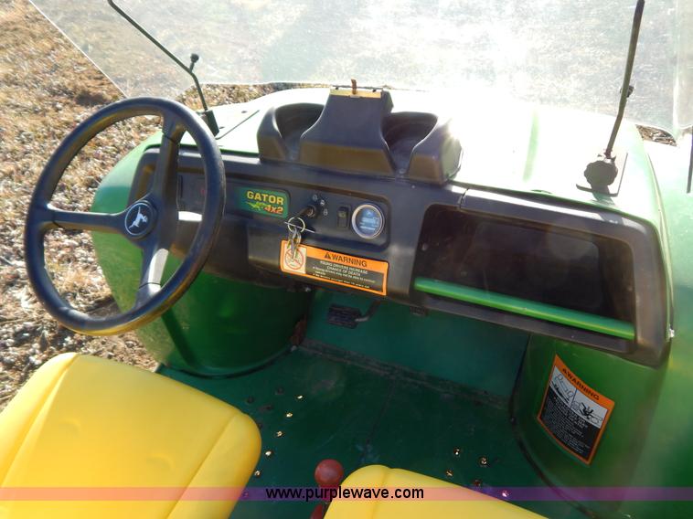 image for item I1228 2001 John Deere Gator utility vehicle