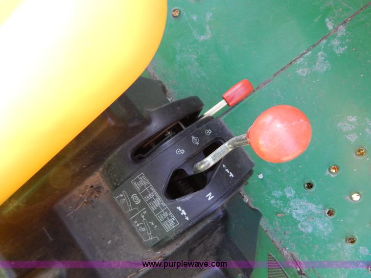 image for item I1228 2001 John Deere Gator utility vehicle