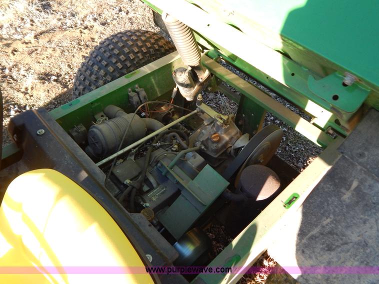 image for item I1228 2001 John Deere Gator utility vehicle