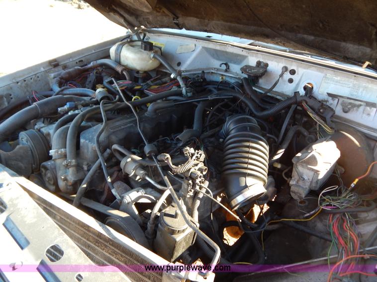 image for item I1231 1987 AMC Cherokee Pioneer SUV