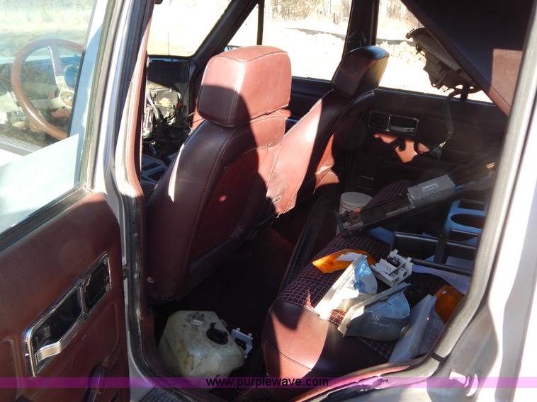 image for item I1231 1987 AMC Cherokee Pioneer SUV