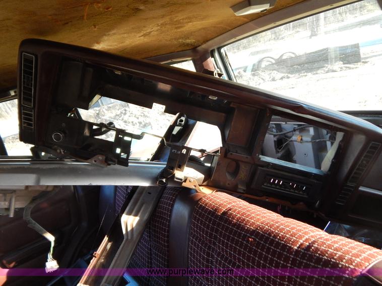 image for item I1231 1987 AMC Cherokee Pioneer SUV