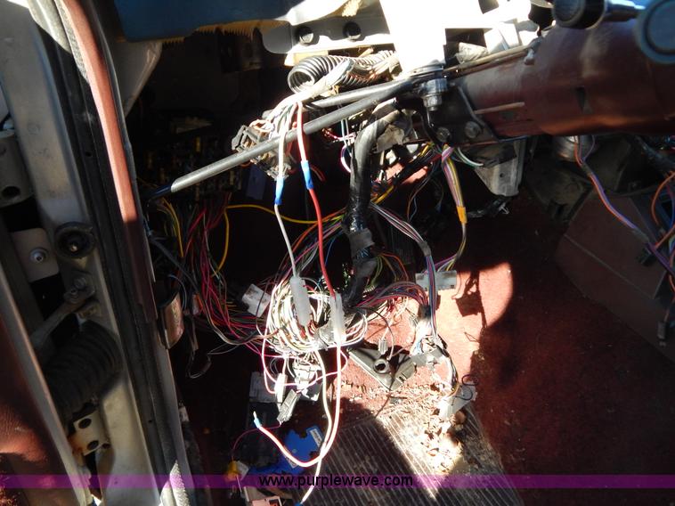 image for item I1231 1987 AMC Cherokee Pioneer SUV