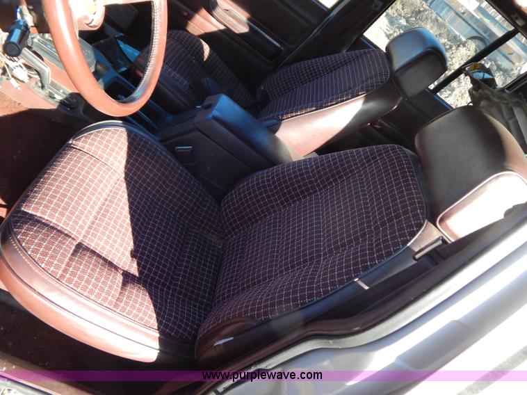 image for item I1231 1987 AMC Cherokee Pioneer SUV