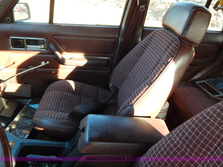 image for item I1231 1987 AMC Cherokee Pioneer SUV