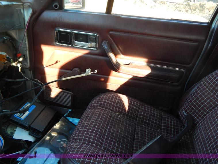 image for item I1231 1987 AMC Cherokee Pioneer SUV