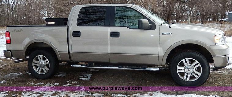 image for item I9410 2006 Ford F150 Lariat SuperCrew pickup truck
