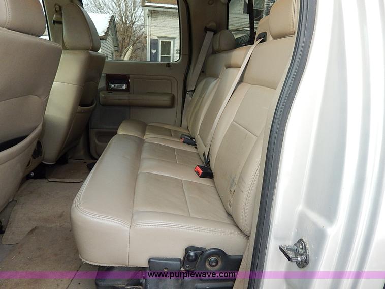 image for item I9410 2006 Ford F150 Lariat SuperCrew pickup truck