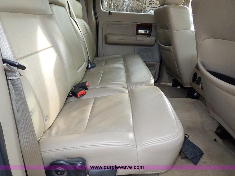 image for item I9410 2006 Ford F150 Lariat SuperCrew pickup truck