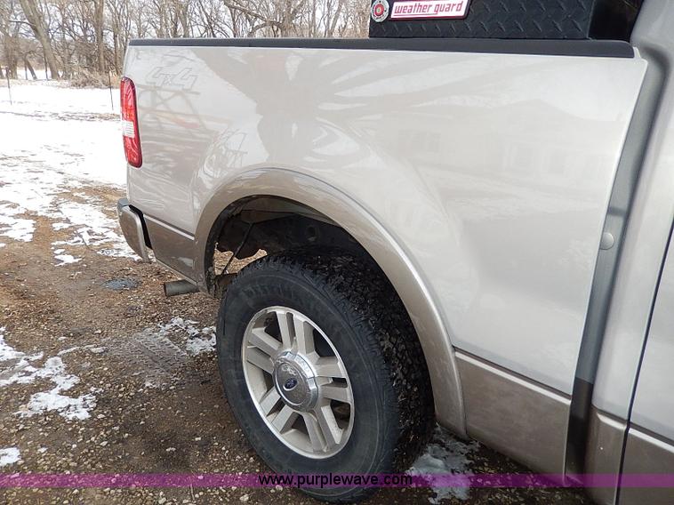 image for item I9410 2006 Ford F150 Lariat SuperCrew pickup truck