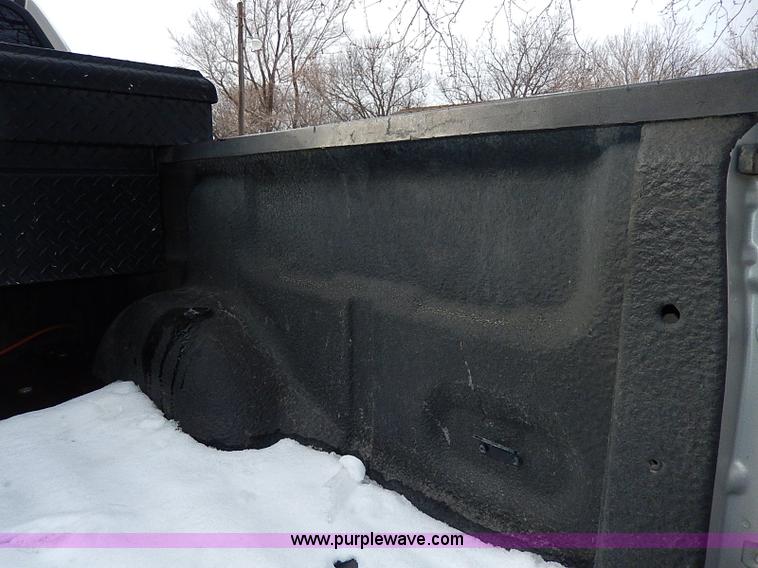 image for item I9410 2006 Ford F150 Lariat SuperCrew pickup truck