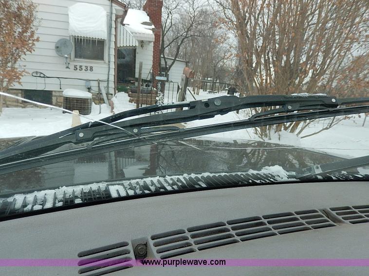 image for item I9416 1997 Chevrolet 1500 Z71 Ext. Cab pickup truck