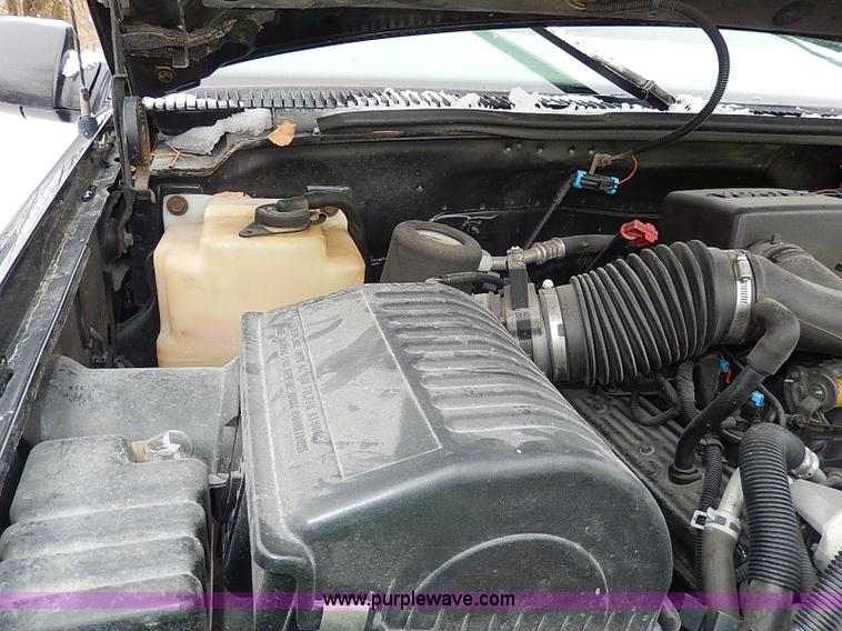 image for item I9416 1997 Chevrolet 1500 Z71 Ext. Cab pickup truck