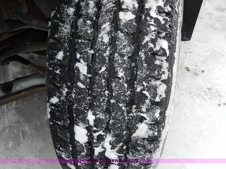 image for item I9416 1997 Chevrolet 1500 Z71 Ext. Cab pickup truck