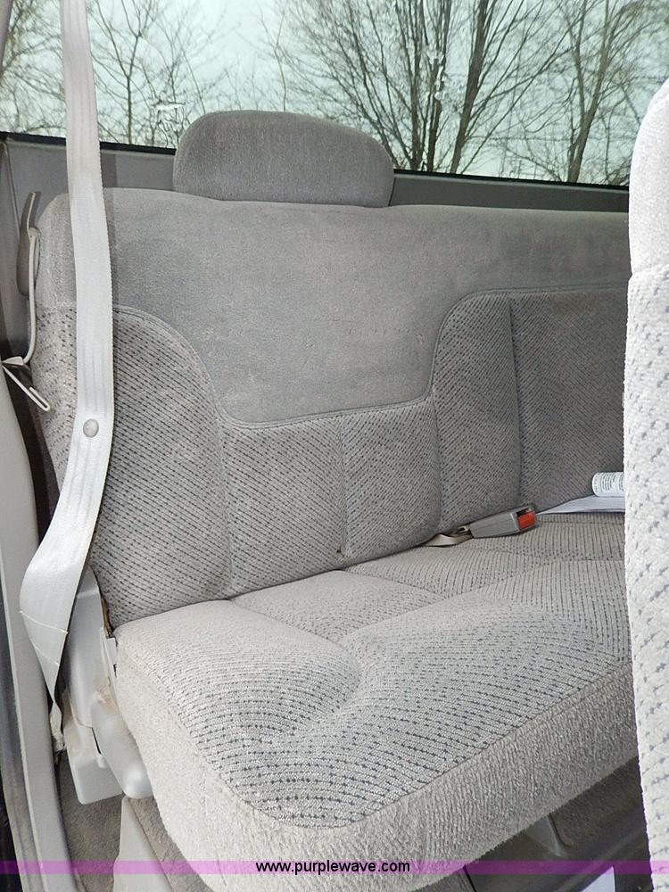 image for item I9416 1997 Chevrolet 1500 Z71 Ext. Cab pickup truck