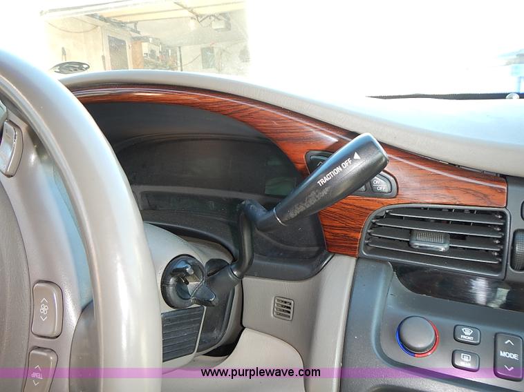 image for item I9421 2001 Cadillac DeVille