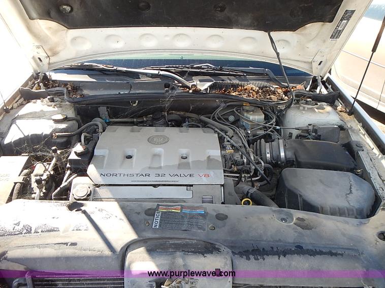 image for item I9421 2001 Cadillac DeVille