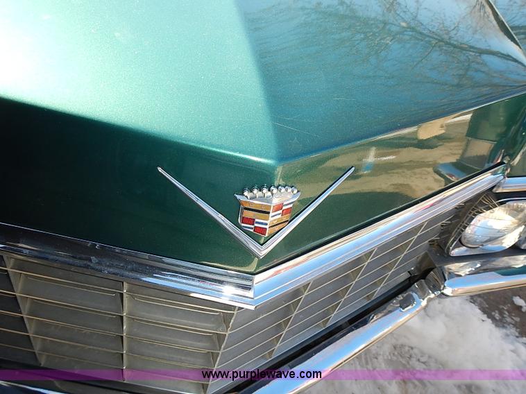 image for item I9423 1969 Cadillac Coupe DeVille