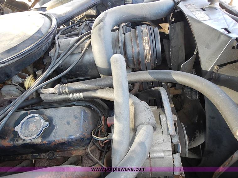 image for item I9423 1969 Cadillac Coupe DeVille