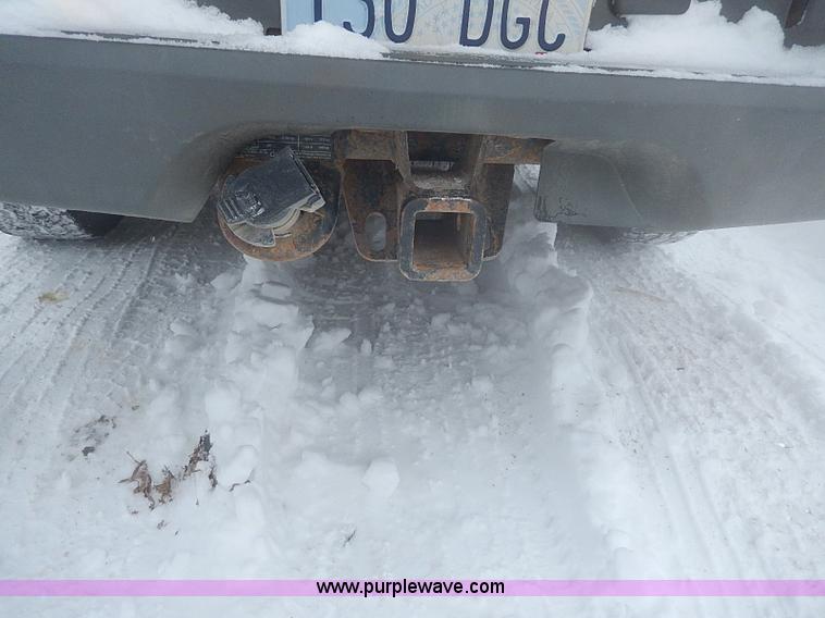 image for item I9431 2002 Chevrolet Avalanche 1500 Z71 pickup truck