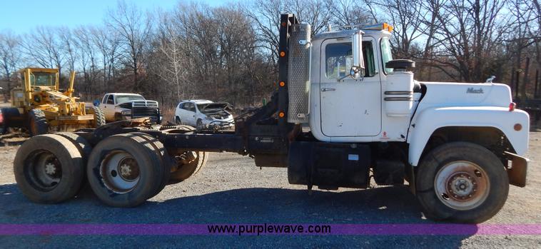 image for item B4821 