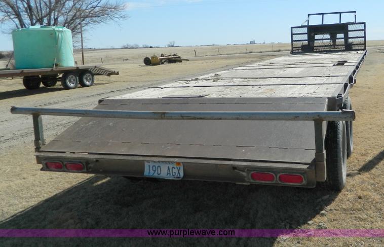 image for item AD9902 1988 Circle D gooseneck trailer