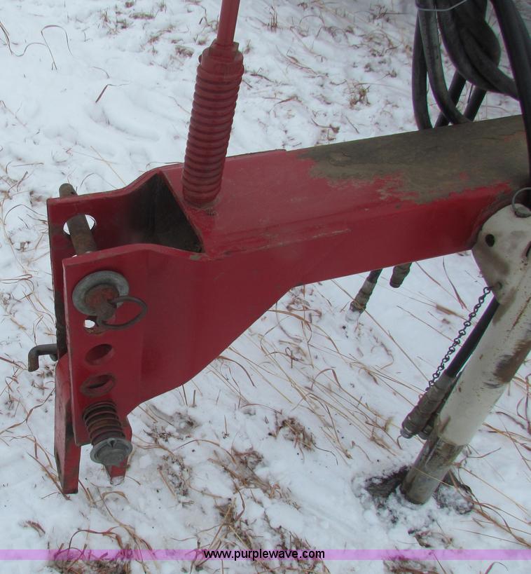 image for item AJ9460 (2) International Harvester 510DRHT drills