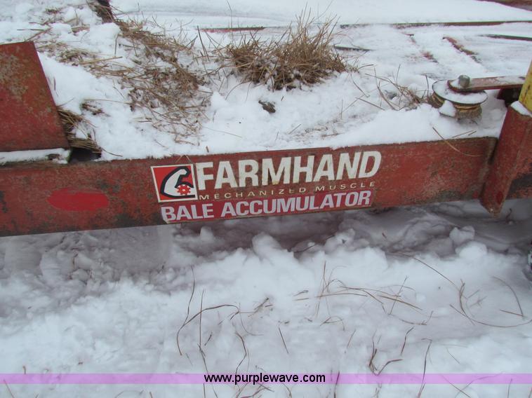 image for item AJ9461 International 430 square baler and Farmhand accumulator