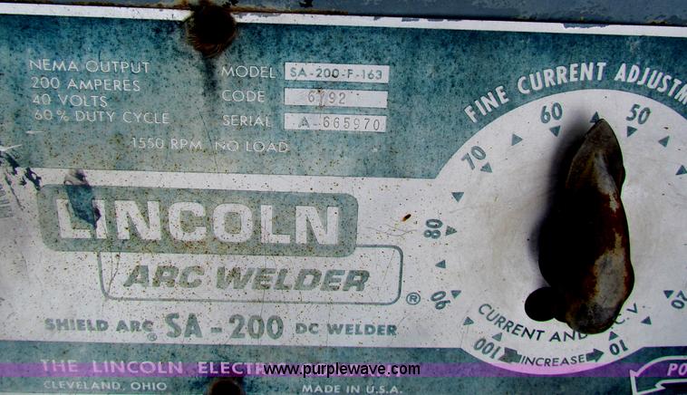 image for item AJ9462 Lincoln SA-200-I-163 arc welder